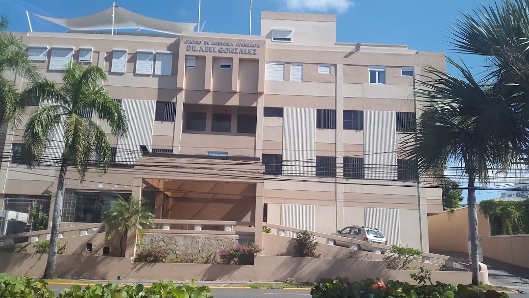 Fachada del Centro de Medicina Avanzada Dr. Abel González.